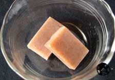 画像:固形石けん